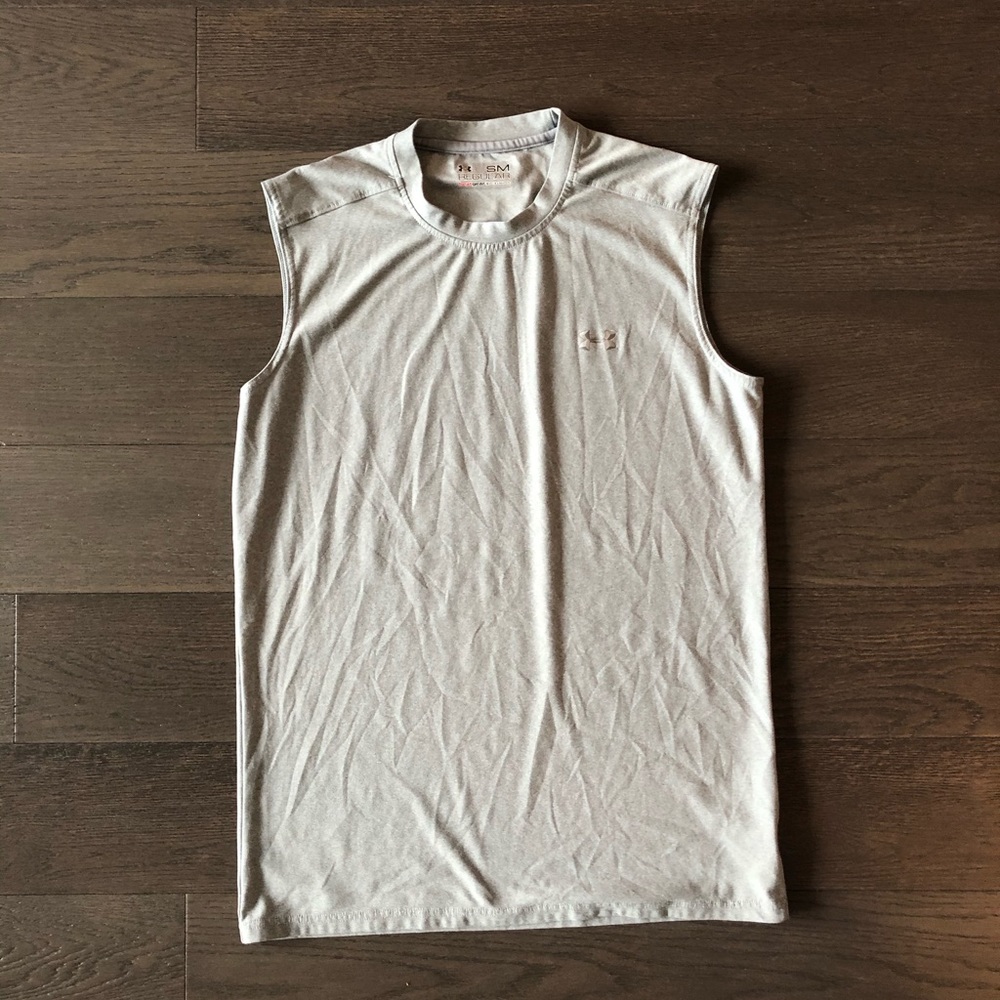 Under Armour Sleeveless Shirt - Men’s Size S